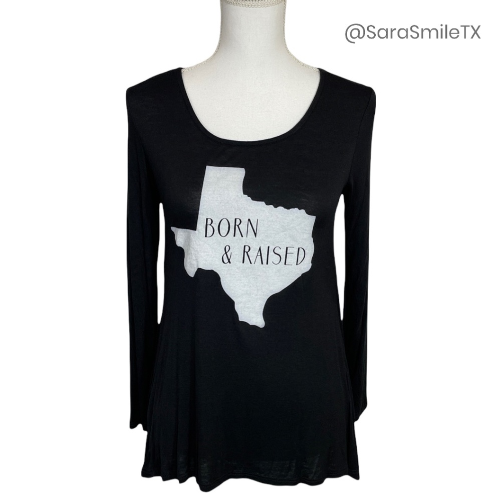 IN STYLE - Texas Born & Raised - Black Long Sleeve Top